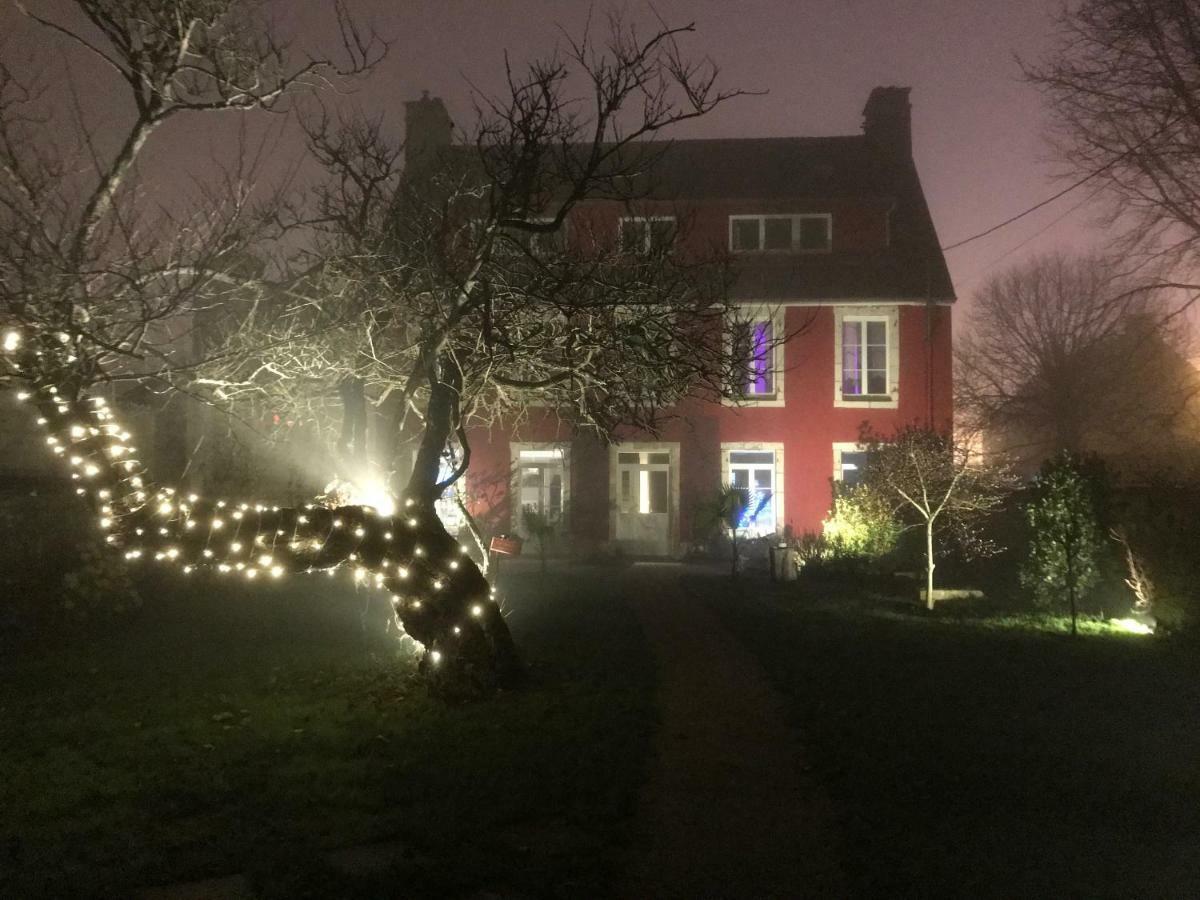 Bed and Breakfast L'Ermitage Сен-Ва-ла-Уг Екстер'єр фото
